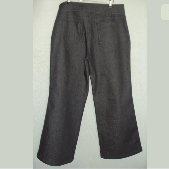 ESCADA NWOT Grey Denim Pants Wide Leg Size 44